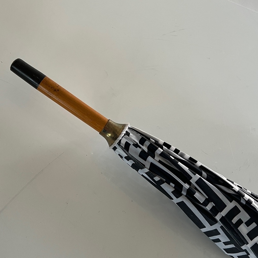 Fendi Zucca Vintage White and Black Nylon and Wood Copper Hardware Umbrella - Picture 10 of 10